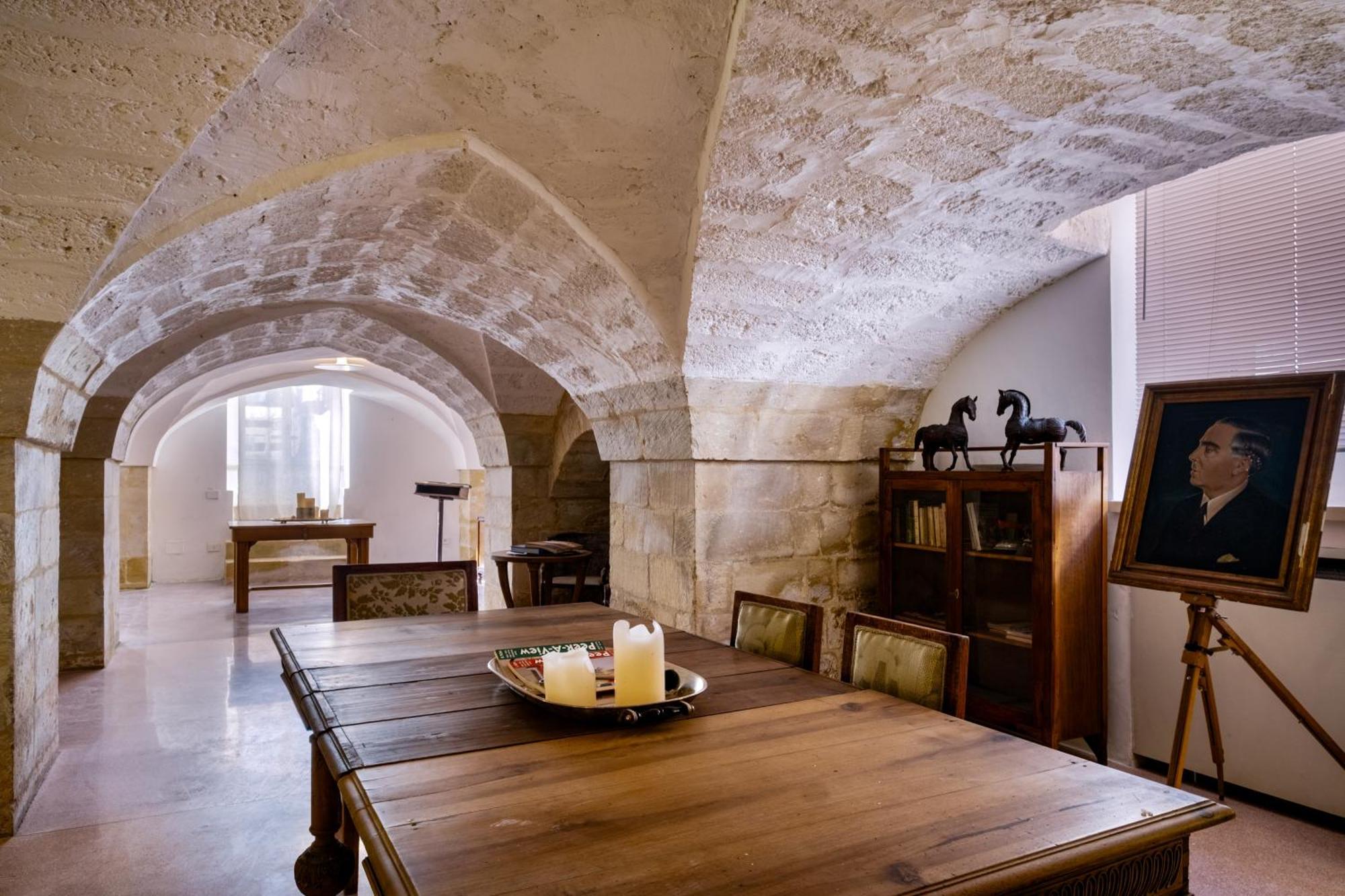 Dimora Del Vescovo Art Boutique Hotel Minervino di Lecce Ngoại thất bức ảnh